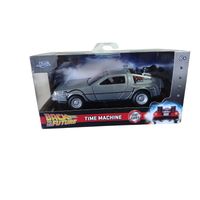 AUTO VOLVER AL FUTURO ESCALA 132 JADA