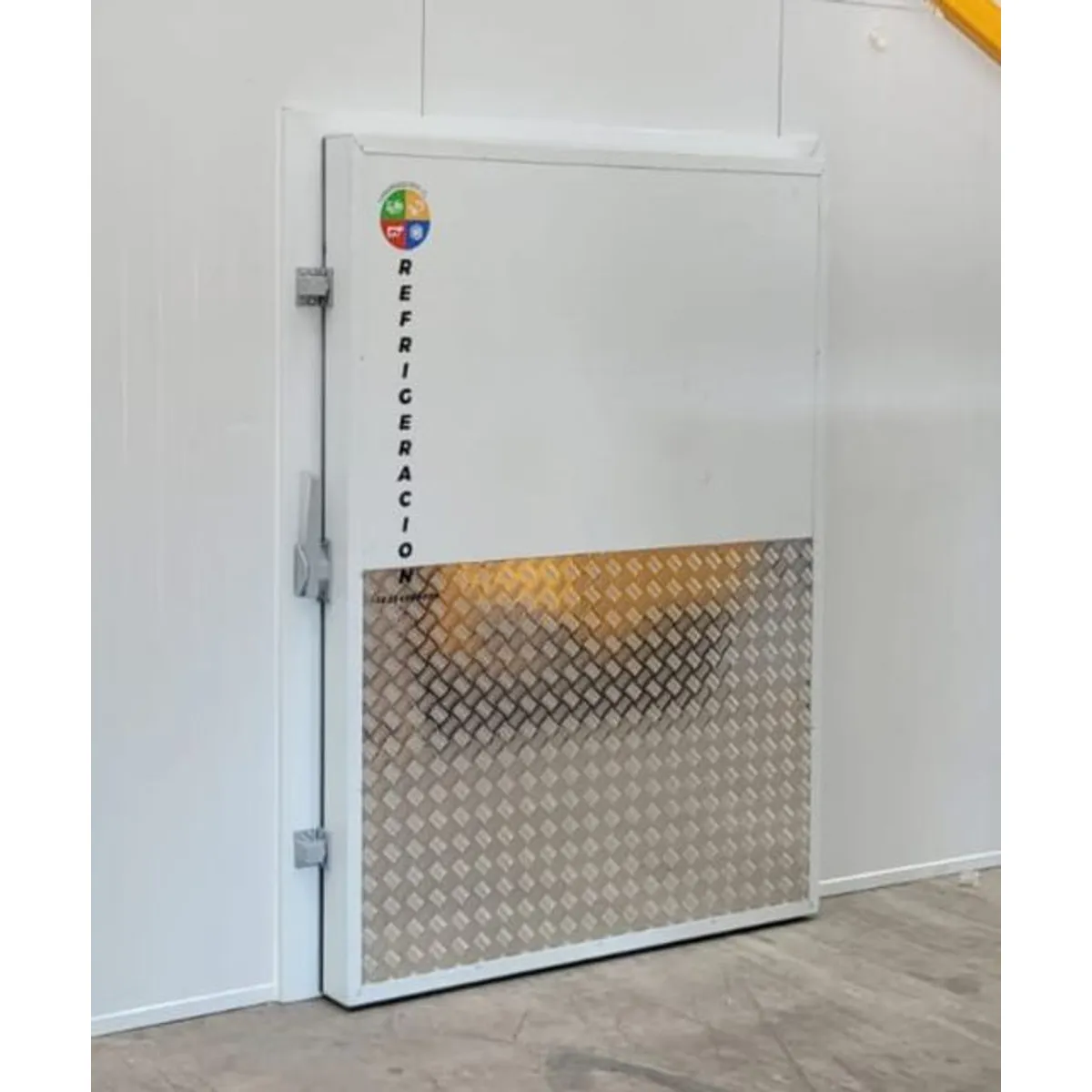 GENERICO - Puerta Abatible Camara de Congelado 1.00x2.00 Mt