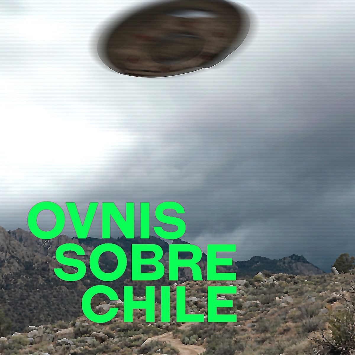 ROCA EDITORIAL - Libro Ovnis sobre Chile - Bravo, Moya, Fuenzalida