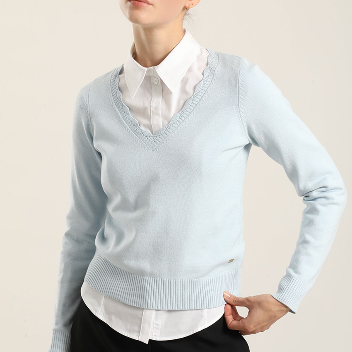 LIOLA - Jersey Punto, Escote Fantasia, Celeste Liola