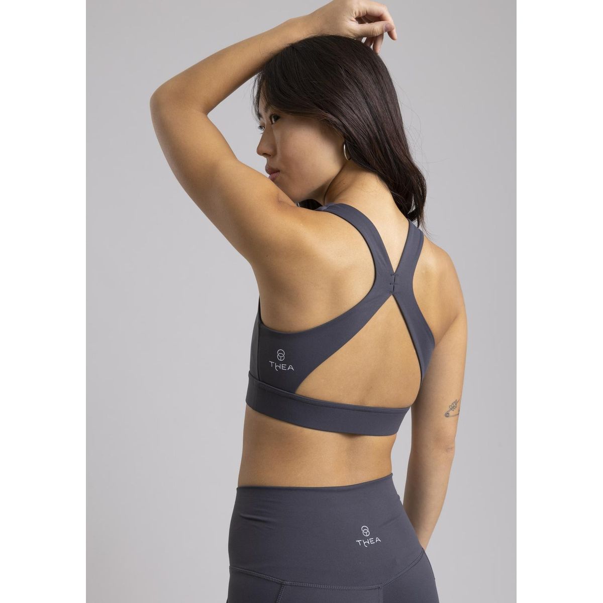 THEA - Peto Coya Steel Smoke