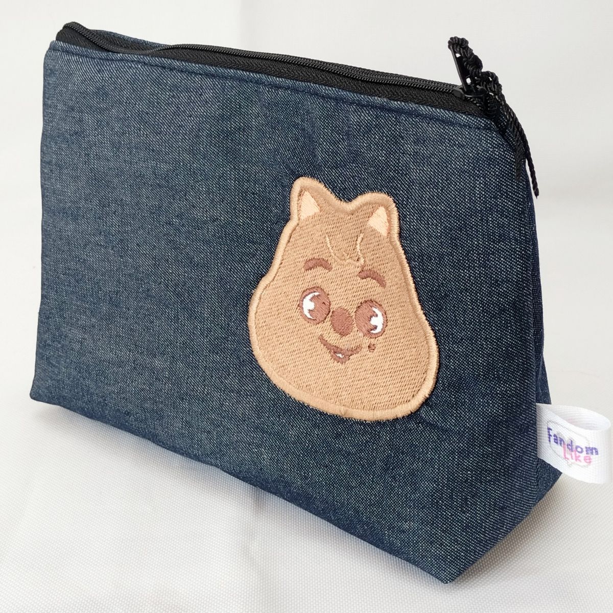 GENERICO - Estuche Bordado Skzoo - Han Quokka jean