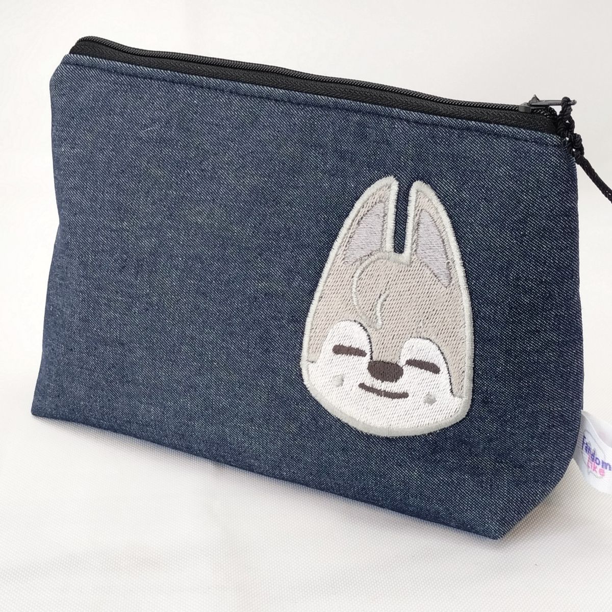 GENERICO - Estuche Bordado Skzoo - Wolfchan Jean