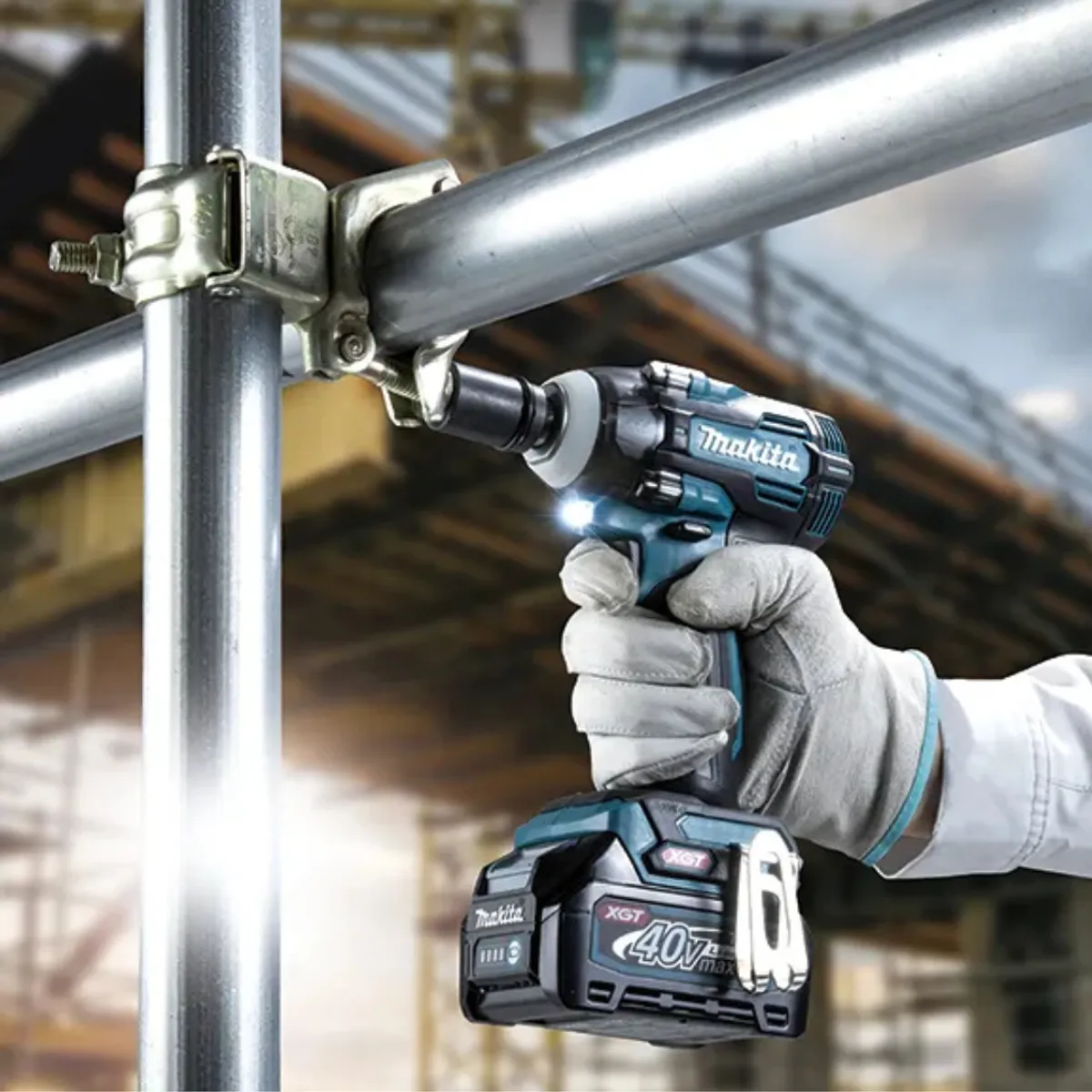 MAKITA - Llave Impacto 40v 1/2 / 3200 Rpm / 350 Nm. Makita  Azul Petróleo 40 50hz/60hz