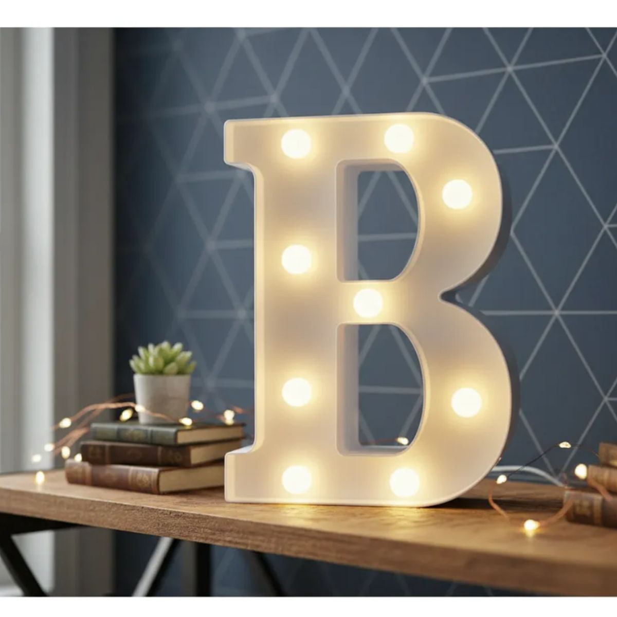 GENERICO - Letra B Luminosa Decorativa Con Luces Led 22cm