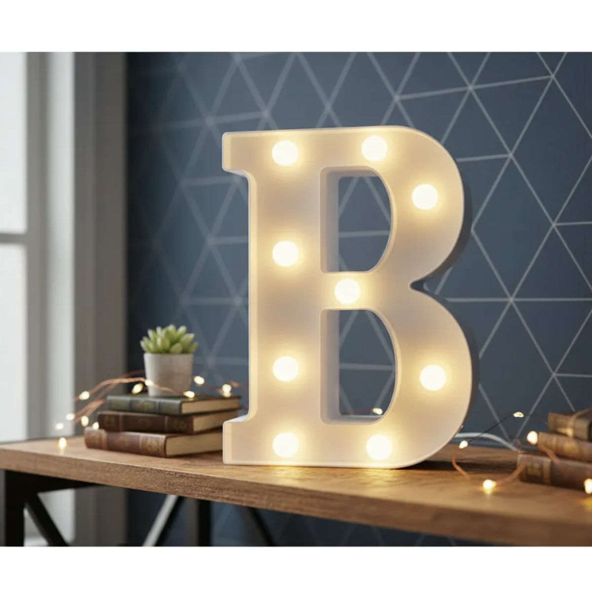 GENERICO - Letra B Luminosa Decorativa Con Luces Led 22cm