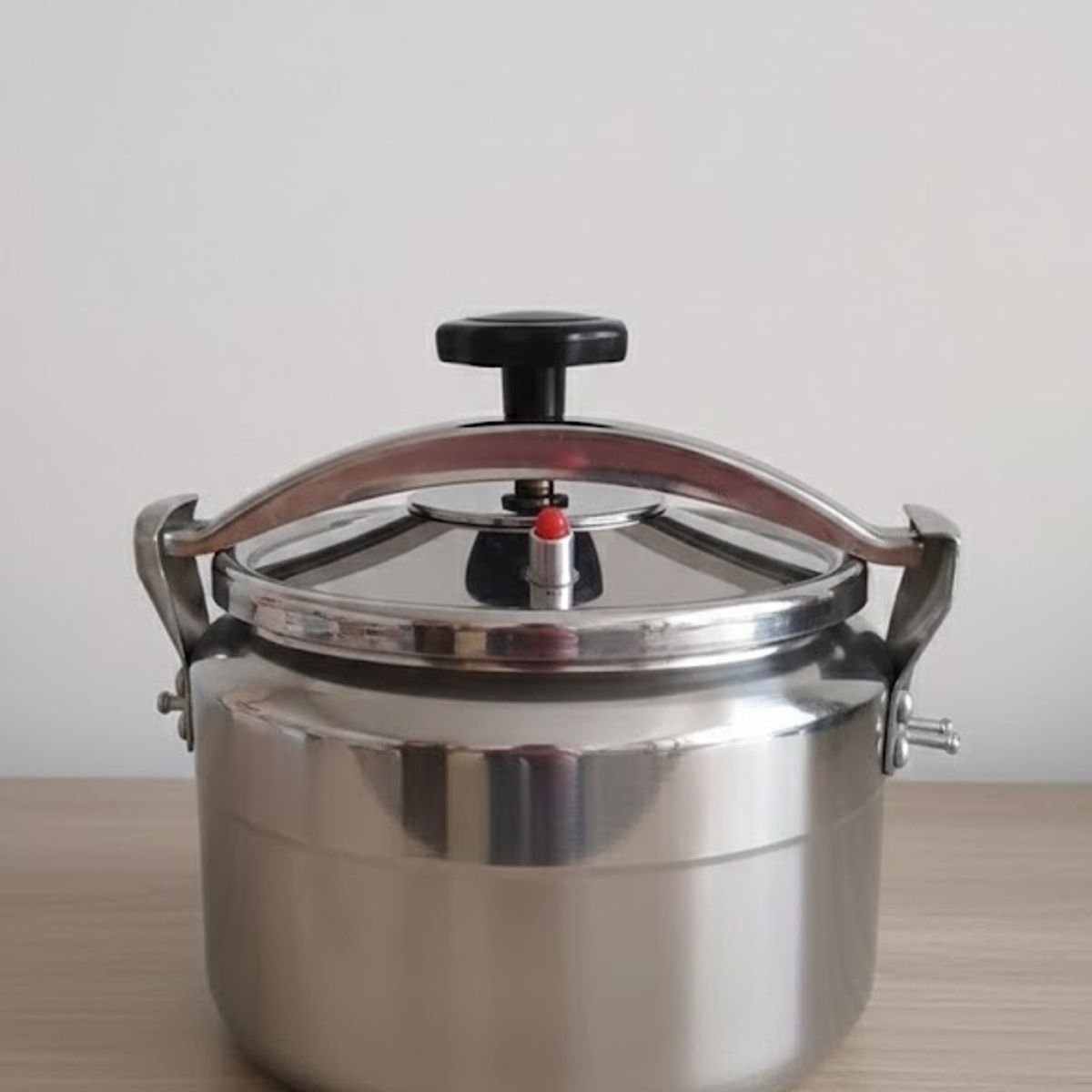 GENERICO - Olla a Presión de Aluminio 11L