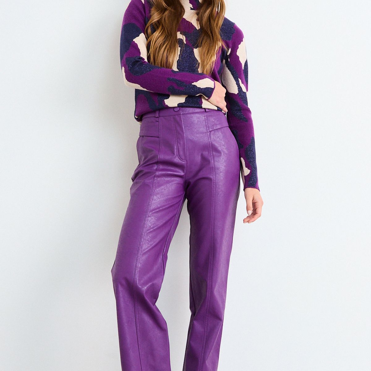 IO - Pantalon Liso Mujer Morado Io