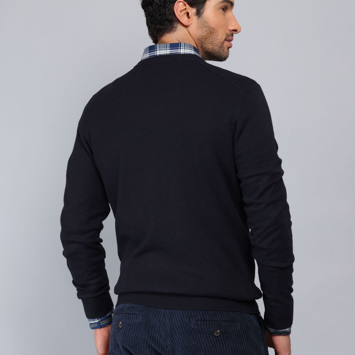 PIERO BUTTI - Sweater Liso Cuello V Piero Butti PIERO BUTTI