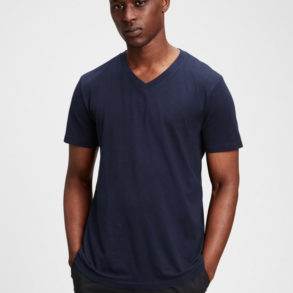 GAP - Polera Gap Cuello V Solida Hombre Azul