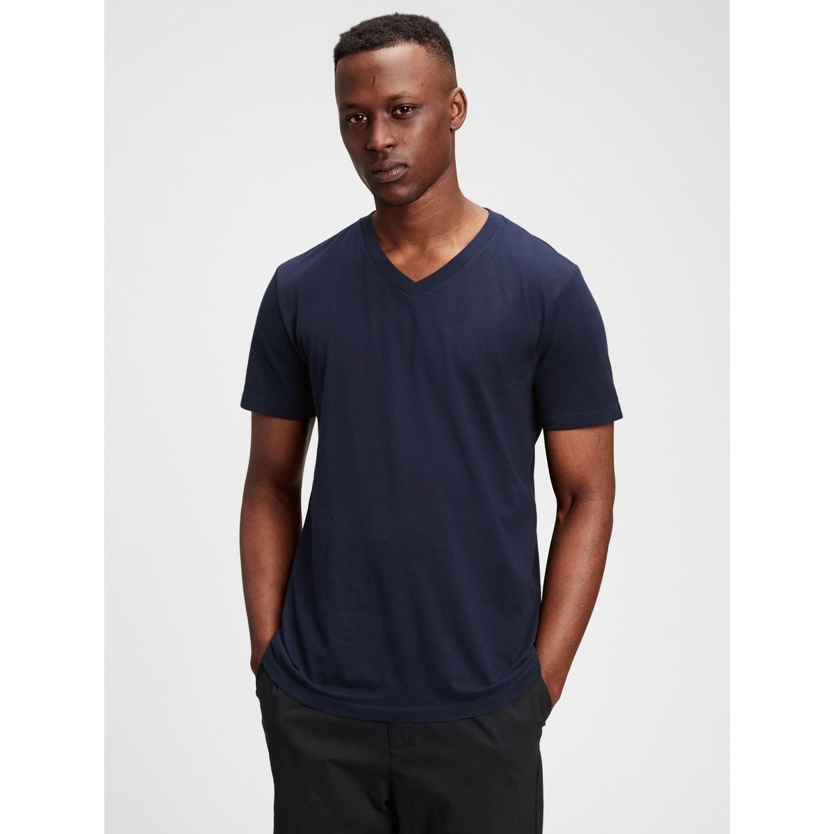GAP - Polera Gap Cuello V Solida Hombre Azul