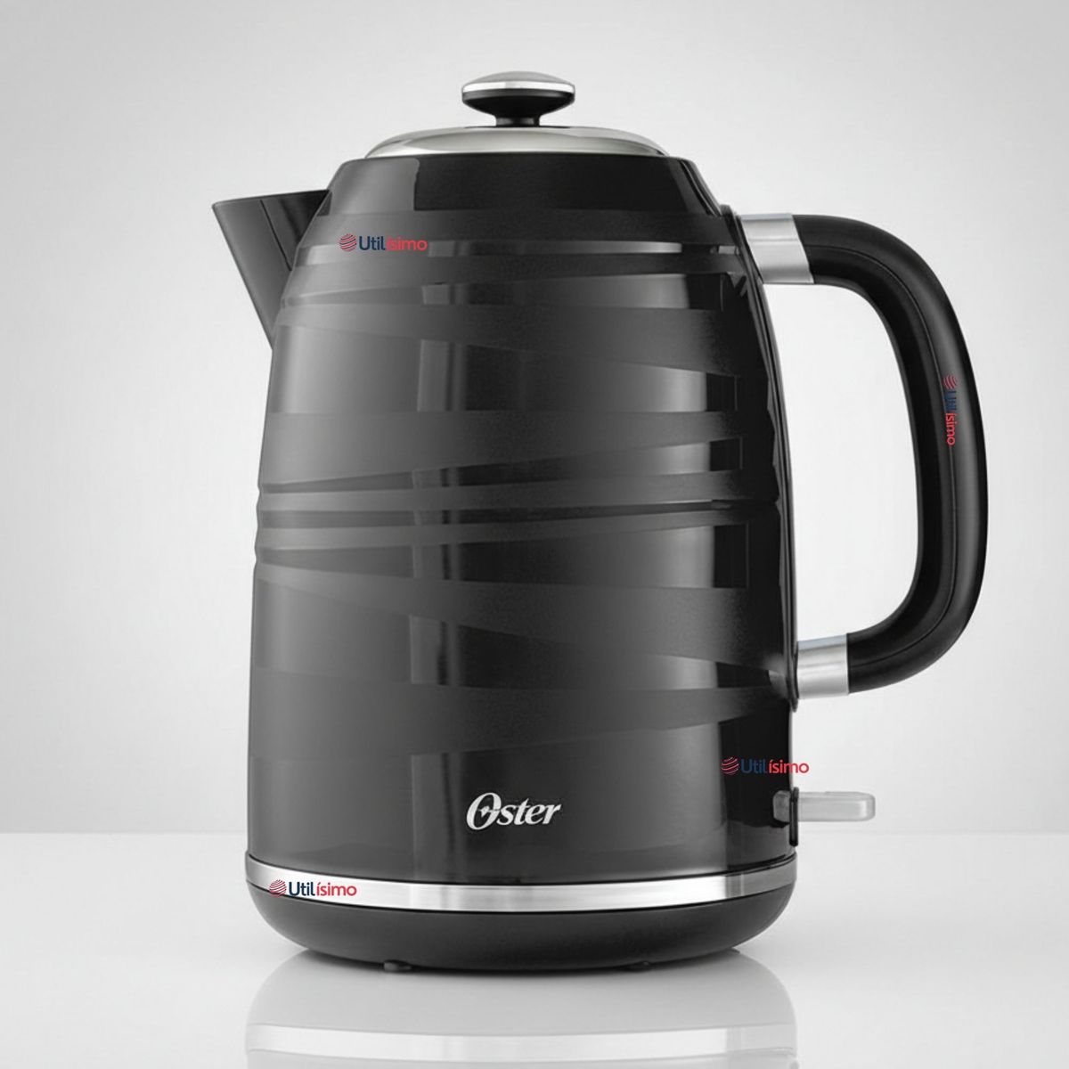 OSTER - Hervidor eléctrico Oster® 1,7 Lt  BVSTKT4177B Versión 2026