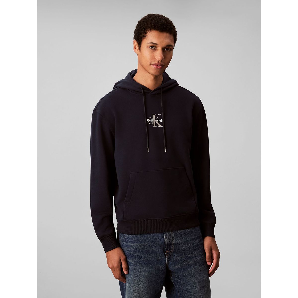 CALVIN KLEIN - Polerón con Gorro y Logo