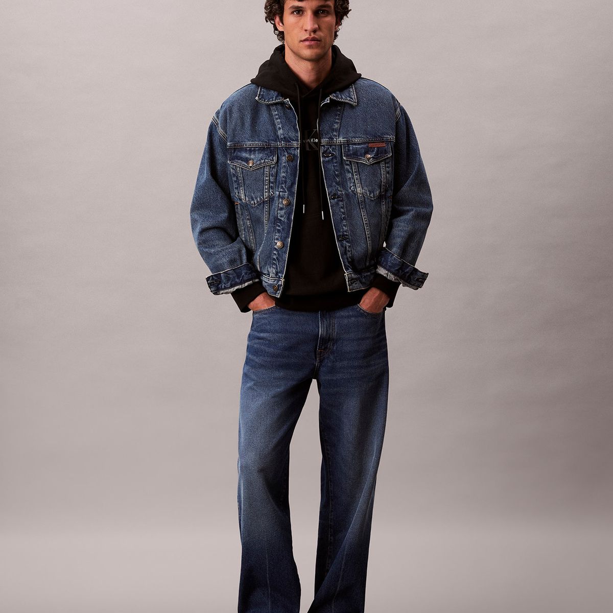 CALVIN KLEIN - Polerón con Gorro y Tejido Felpa Negro Calvin Klein