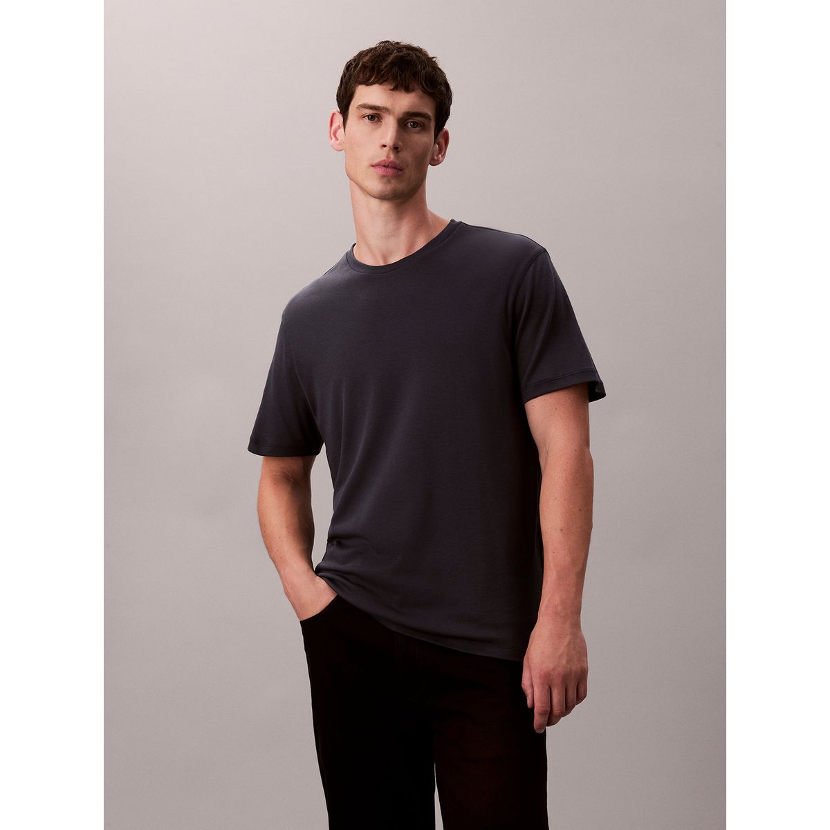 CALVIN KLEIN - Polera de Algodón Supima de Cuello Redondo Azul Calvin Klein