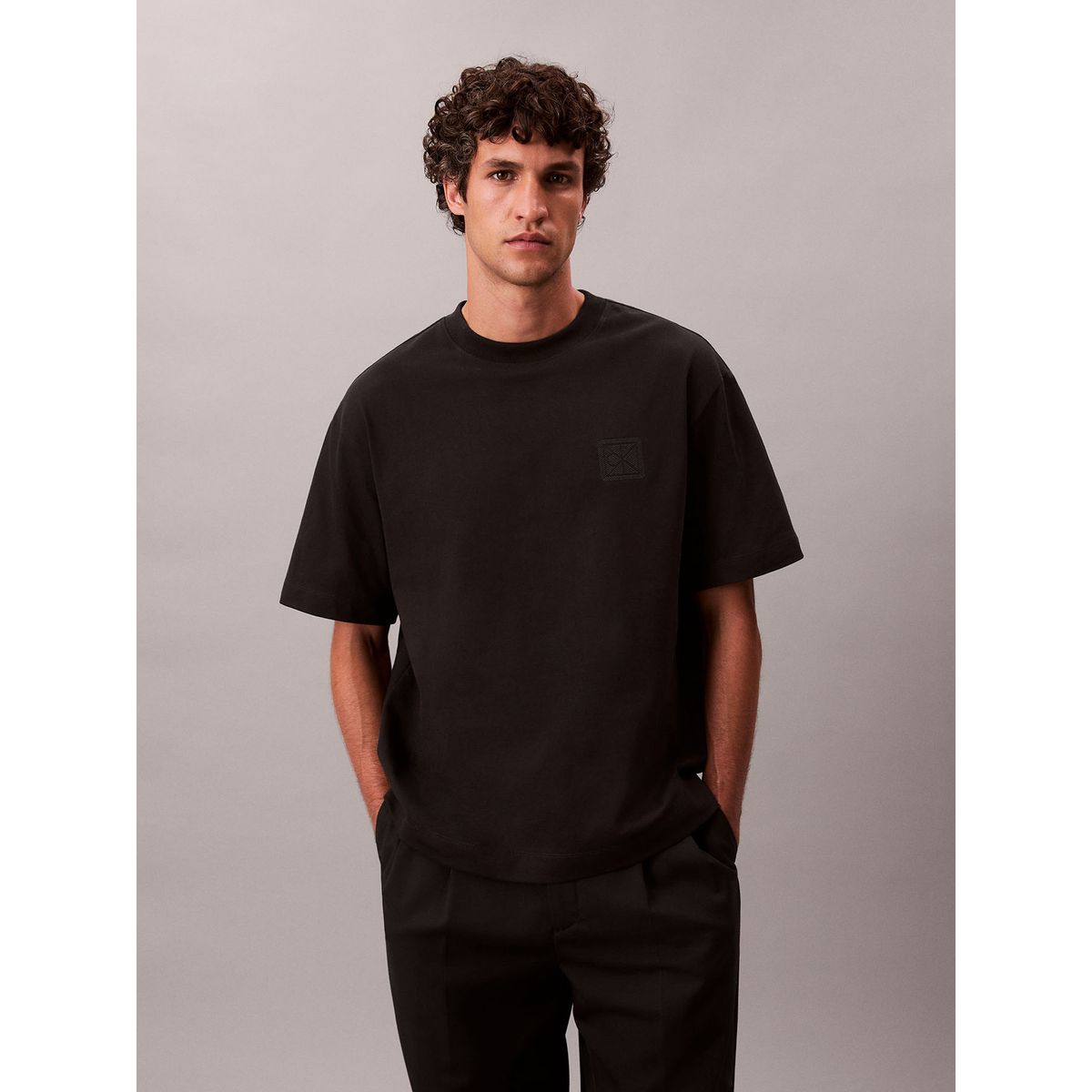 CALVIN KLEIN - Polera con Parche de Emblema CK Negro Calvin Klein