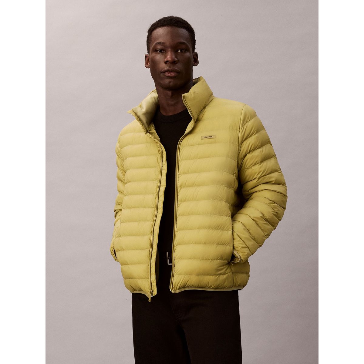 CALVIN KLEIN - Parka Puffer Ligera de Nailon Amarillo Calvin Klein