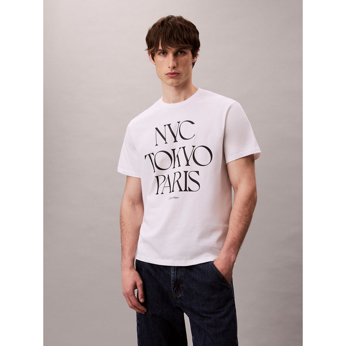 CALVIN KLEIN - Polera con Gráfico Flagship City Blanco Calvin Klein