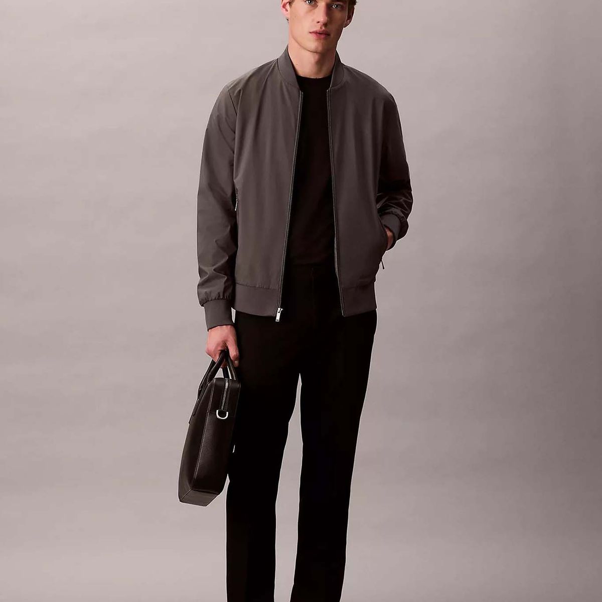 CALVIN KLEIN - Chaqueta Matte Bomber Gris Calvin Klein