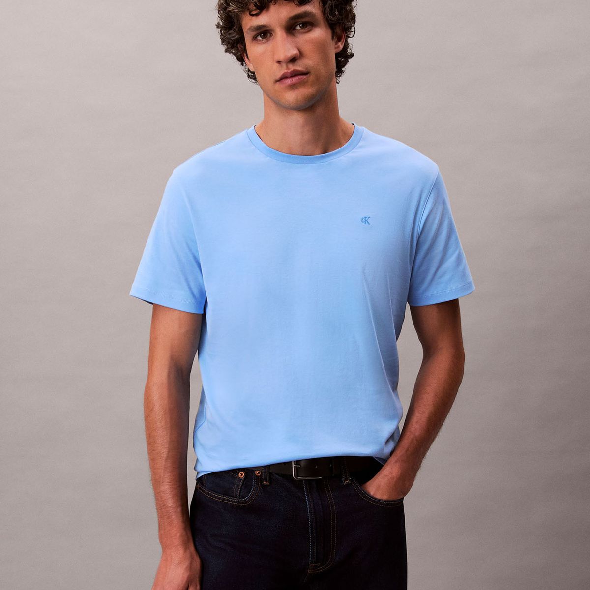 CALVIN KLEIN - Polera de Algodón Supima con Logo Bordado