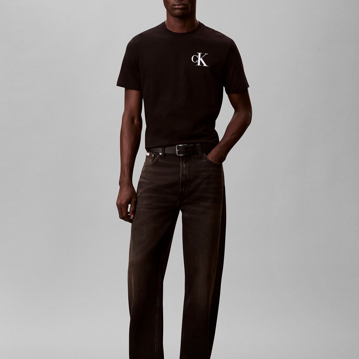 CALVIN KLEIN - Polera con Monograma 30S Negro Calvin Klein