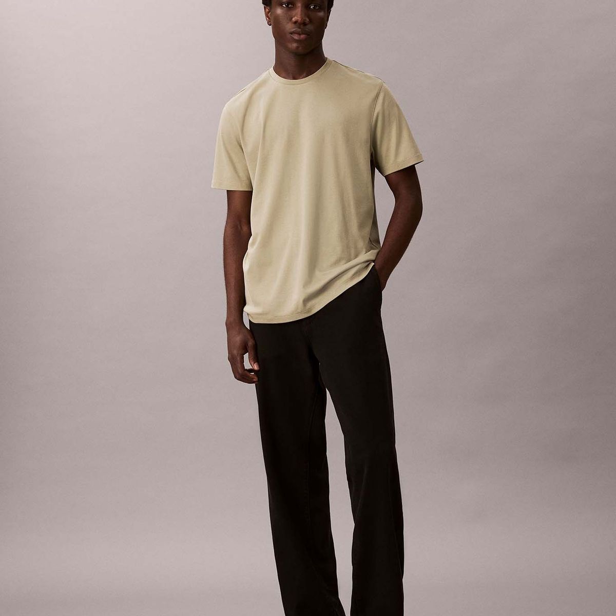 CALVIN KLEIN - Polera de Algodón Supima de Cuello Redondo Verde Calvin Klein