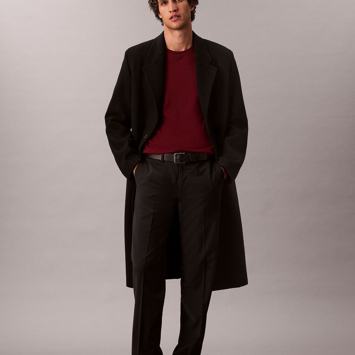 CALVIN KLEIN - Polera de Algodón Supima con Logo Bordado Burdeo Calvin Klein