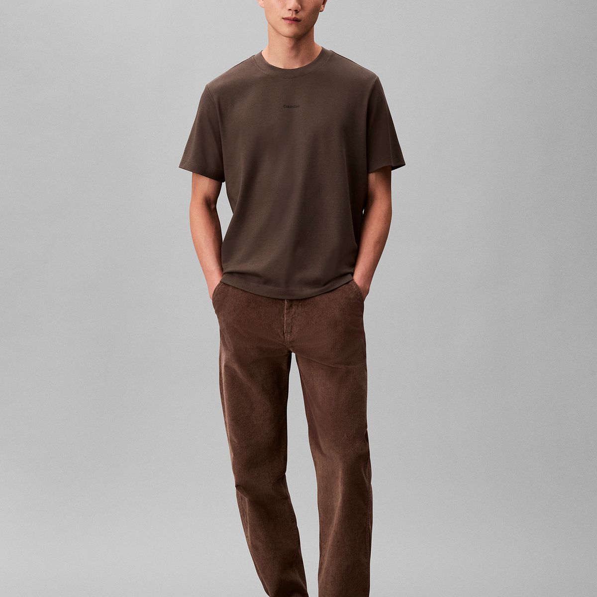 CALVIN KLEIN - Polera Stretch con Nano Logo Cafe Calvin Klein