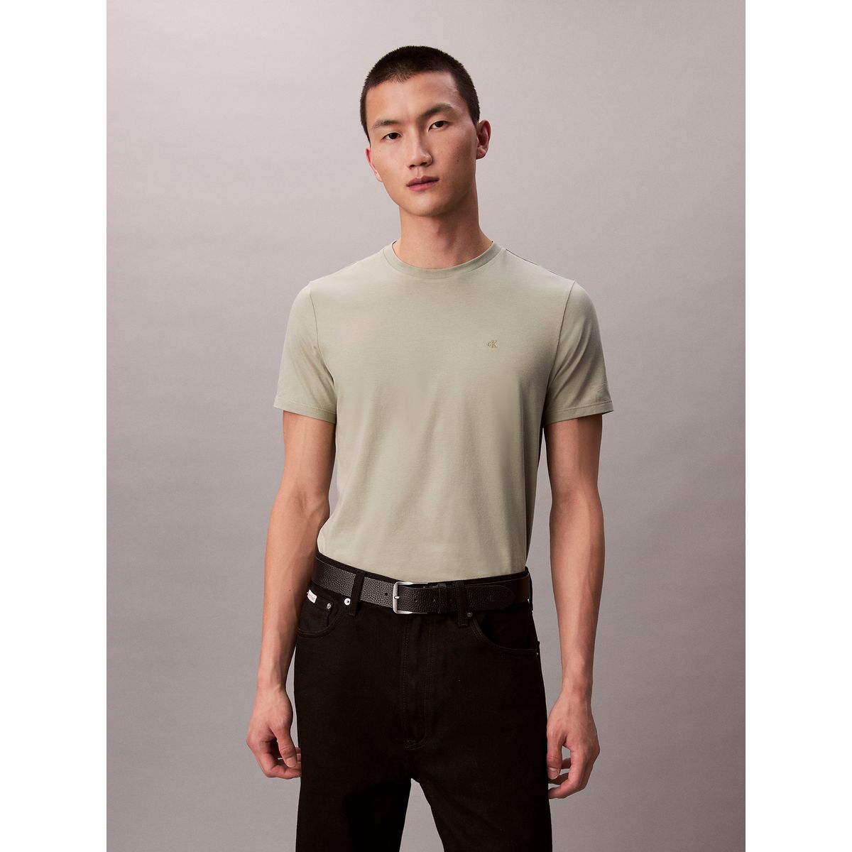 CALVIN KLEIN - Polera Slim de Manga Corta Verde Calvin Klein