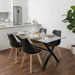 PANDALINO - Comedor Mesa Xinia Negro 130x80 cm + 4 Sillas Tulip Negro