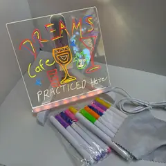 GENERICO - PIZARRA ACRÍLICA LUMINISCENTE DIY DE 15 X 15 CM CON ROTULADORES DE COLORES Y LUZ LED