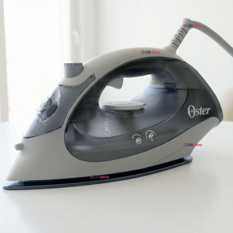 OSTER Plancha de vapor Oster® compacta GCSTBS5001 Versión 2026