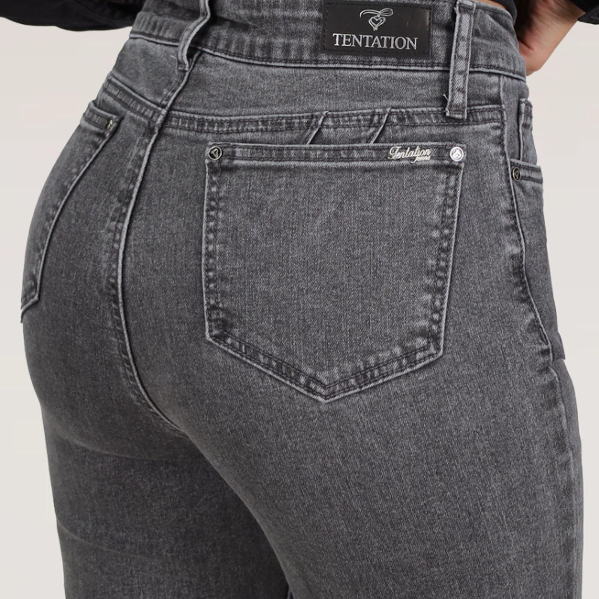 TENTATION - JEANS RECTO BORDADO T.ALTO