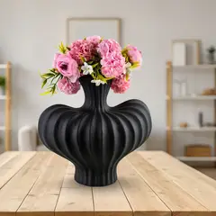 SOLEIO - Florero Estatuilla Corazón de Porcelana Francesa Negro
