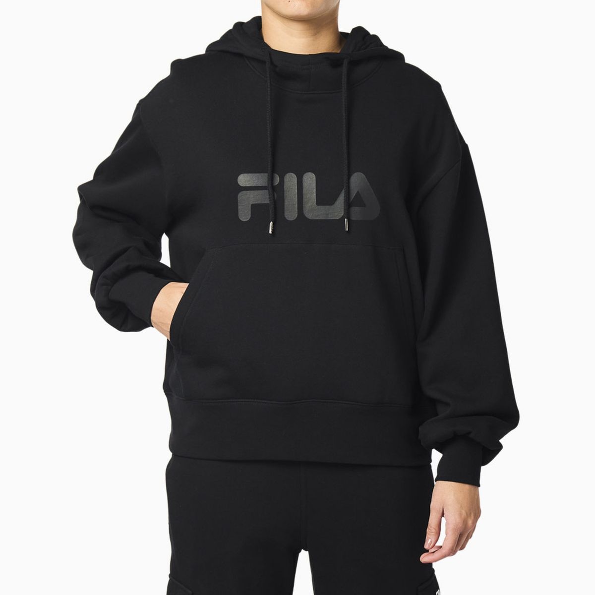 FILA - Polerón Fila Comfort Letter III Mujer Negro