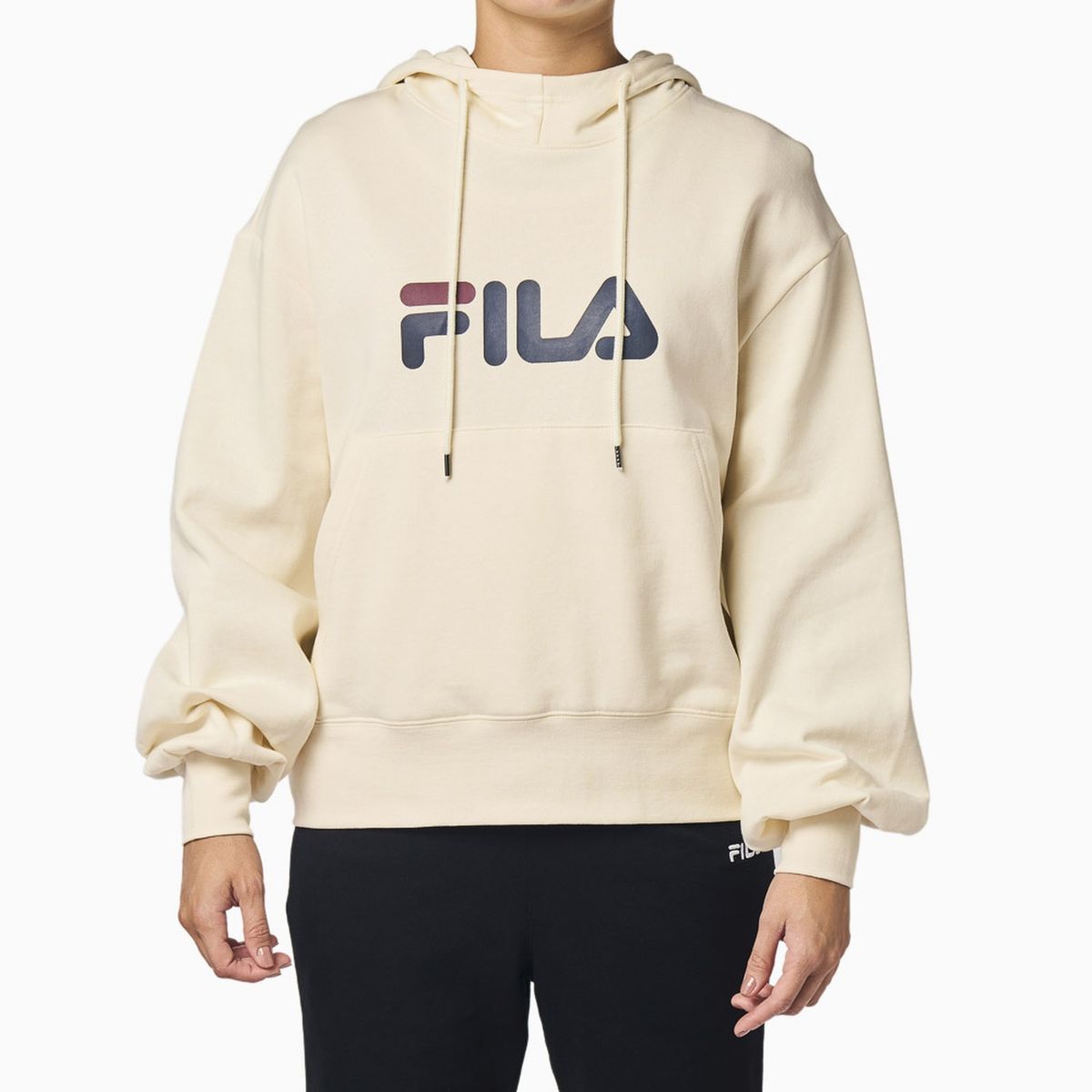 FILA - Polerón Fila Comfort Letter III Mujer Blanco