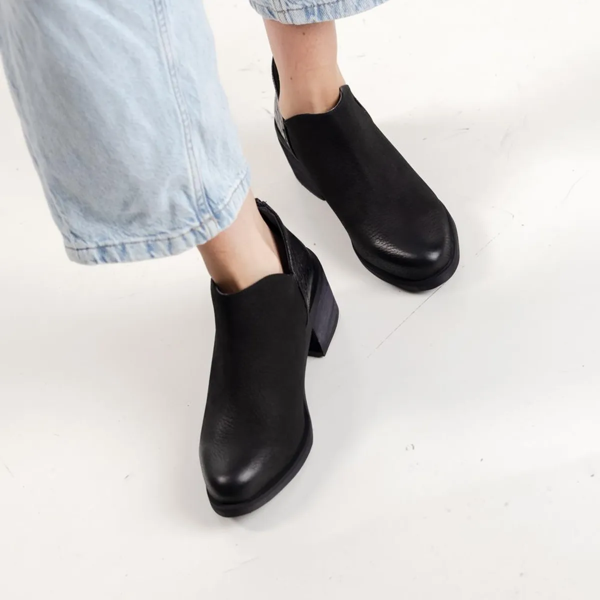 GIANI DAFIRENZE - Botin Cuero Mujer Vinago Negro