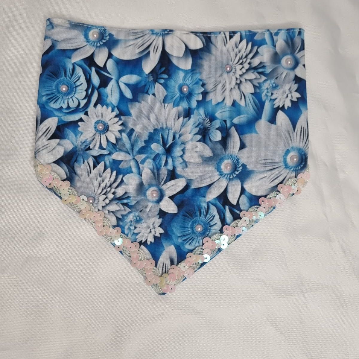 EL MUNDO DE EMMA - Bandana mascota flores celeste talla XL