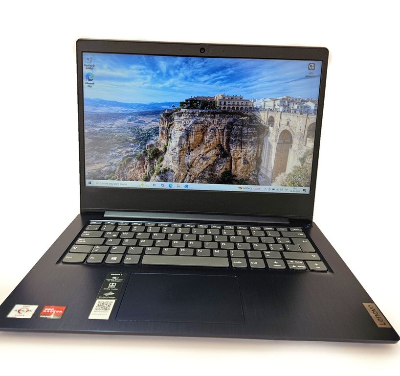 NOTEBOOK IDEAPAD 3-14ADA AMD ATHLON-8GB RAM240GB SSD REACONDICIONADO