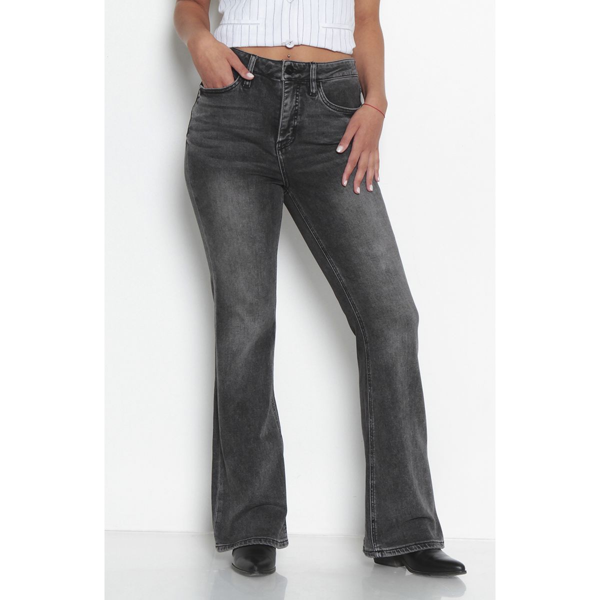 WADOS - JEANS MUJER FLARE TIRO ALTO PRETINA BASICA 1 BOTON