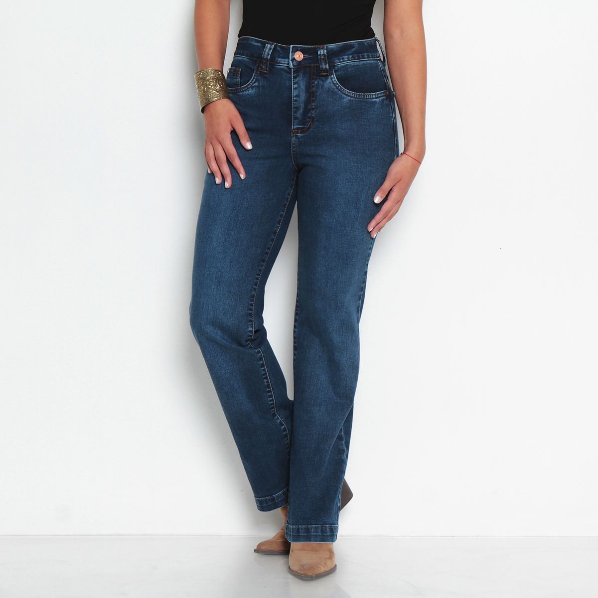 WADOS - JEANS RECTO TIRO ALTO UN BOTON PUSH IN PUSH UP BOTA RECTA