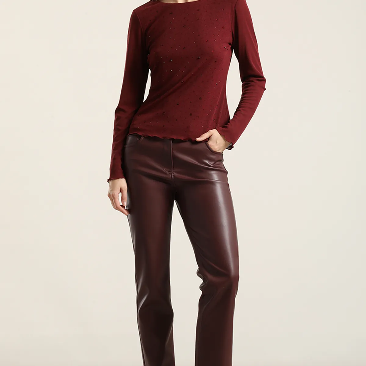 LIOLA - Top Aplicacion Strass, Burdeo Liola