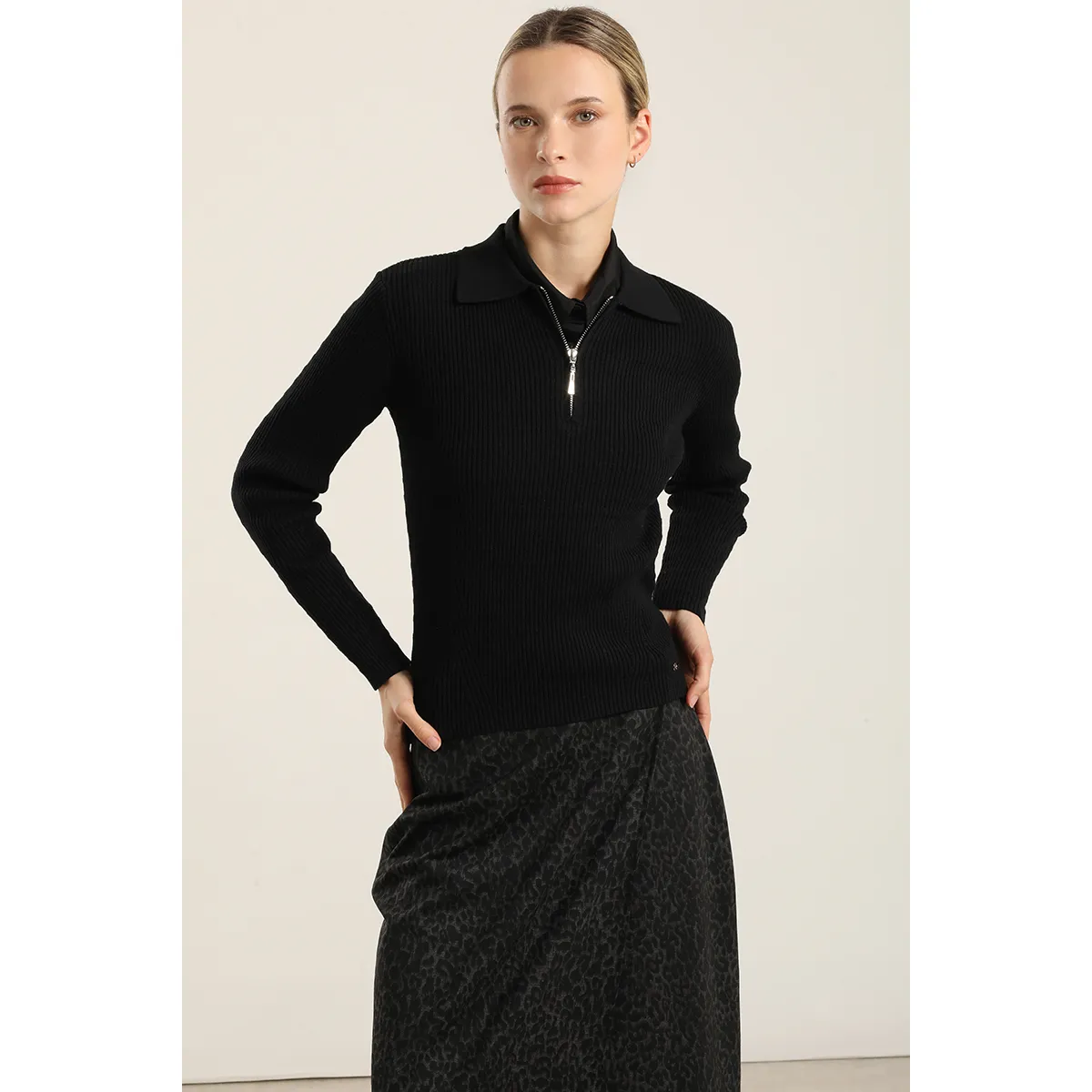 LIOLA - Jersey Punto Fantasia, Negro Liola