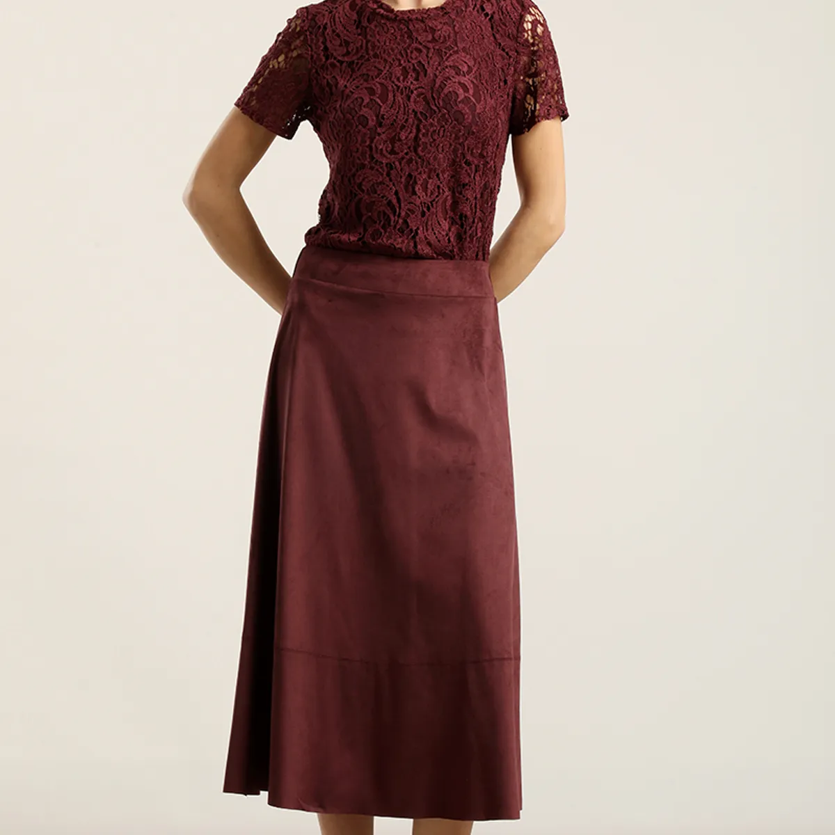 LIOLA - Falda larga, suede, burdeo Liola