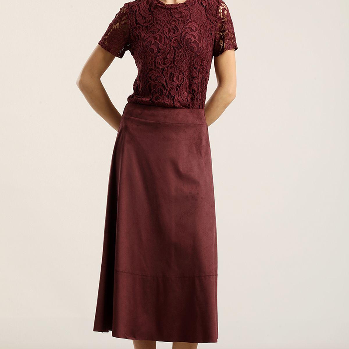 LIOLA - Falda larga, suede, burdeo Liola