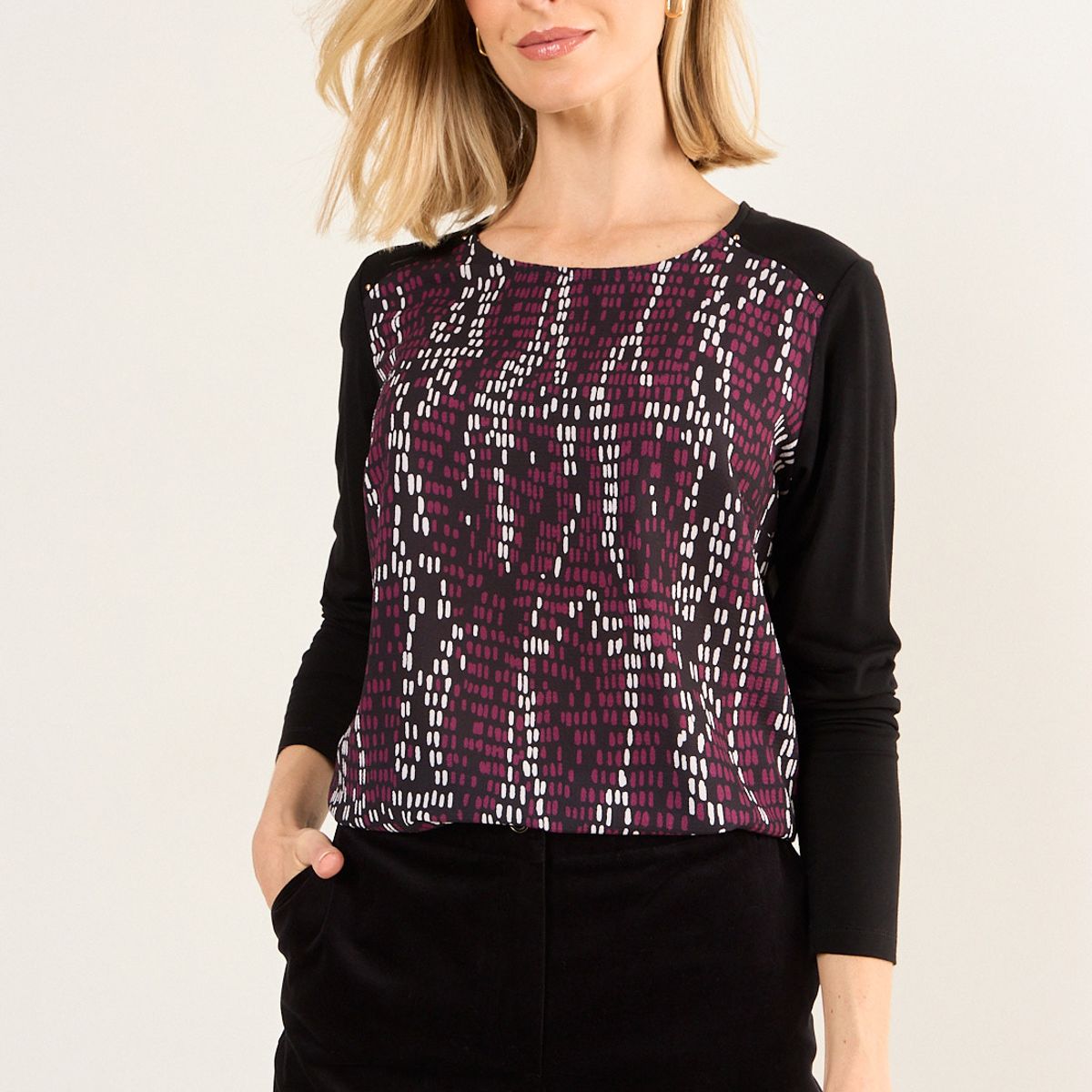 MA GRIFFE - Polera Estampada Mujer Negro Magriffe