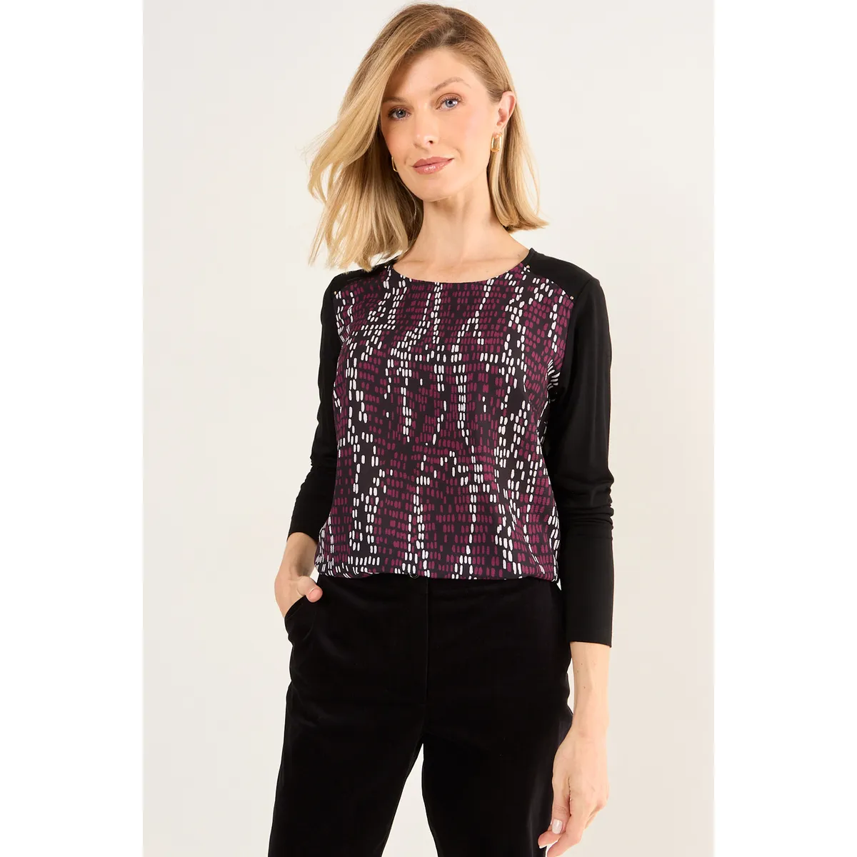 MA GRIFFE - Polera Estampada Mujer Negro Magriffe