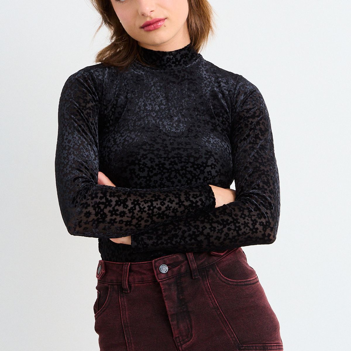 IO - Polera Fantasia Mujer Negro Io