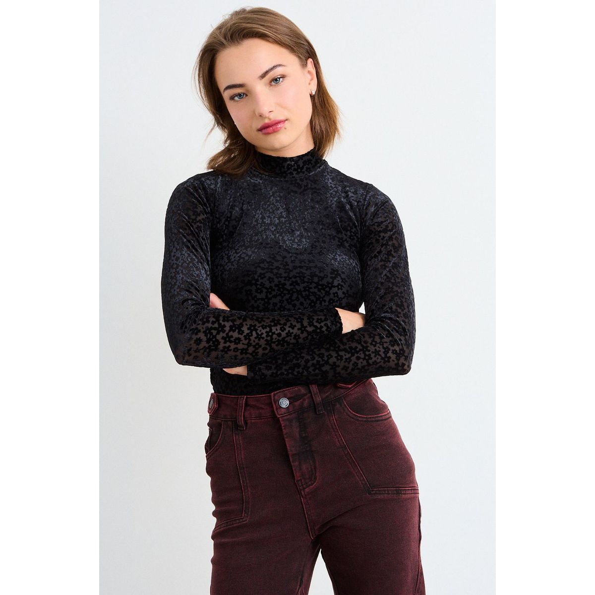 IO - Polera Fantasia Mujer Negro Io