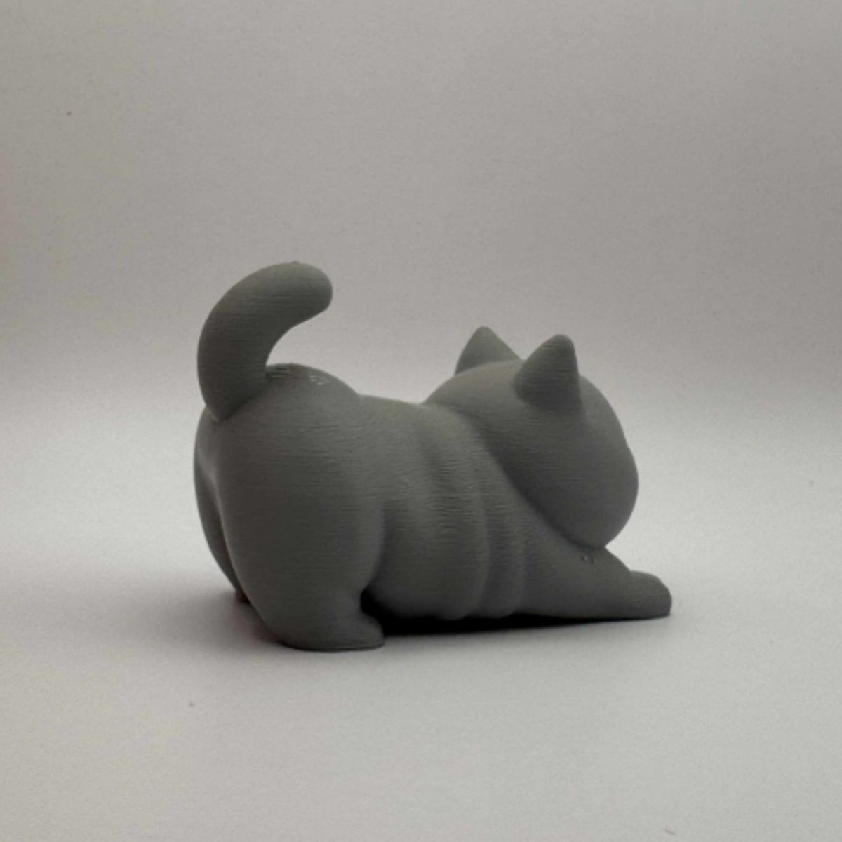 GENERICO - Mini Escultura Decorativa- Gato Estirándose